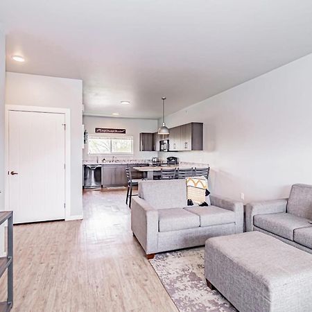 Bringham'S Mill Apartments Perfect For Groups Full Kitchen Gym And Free Parking Rexburg Bagian luar foto