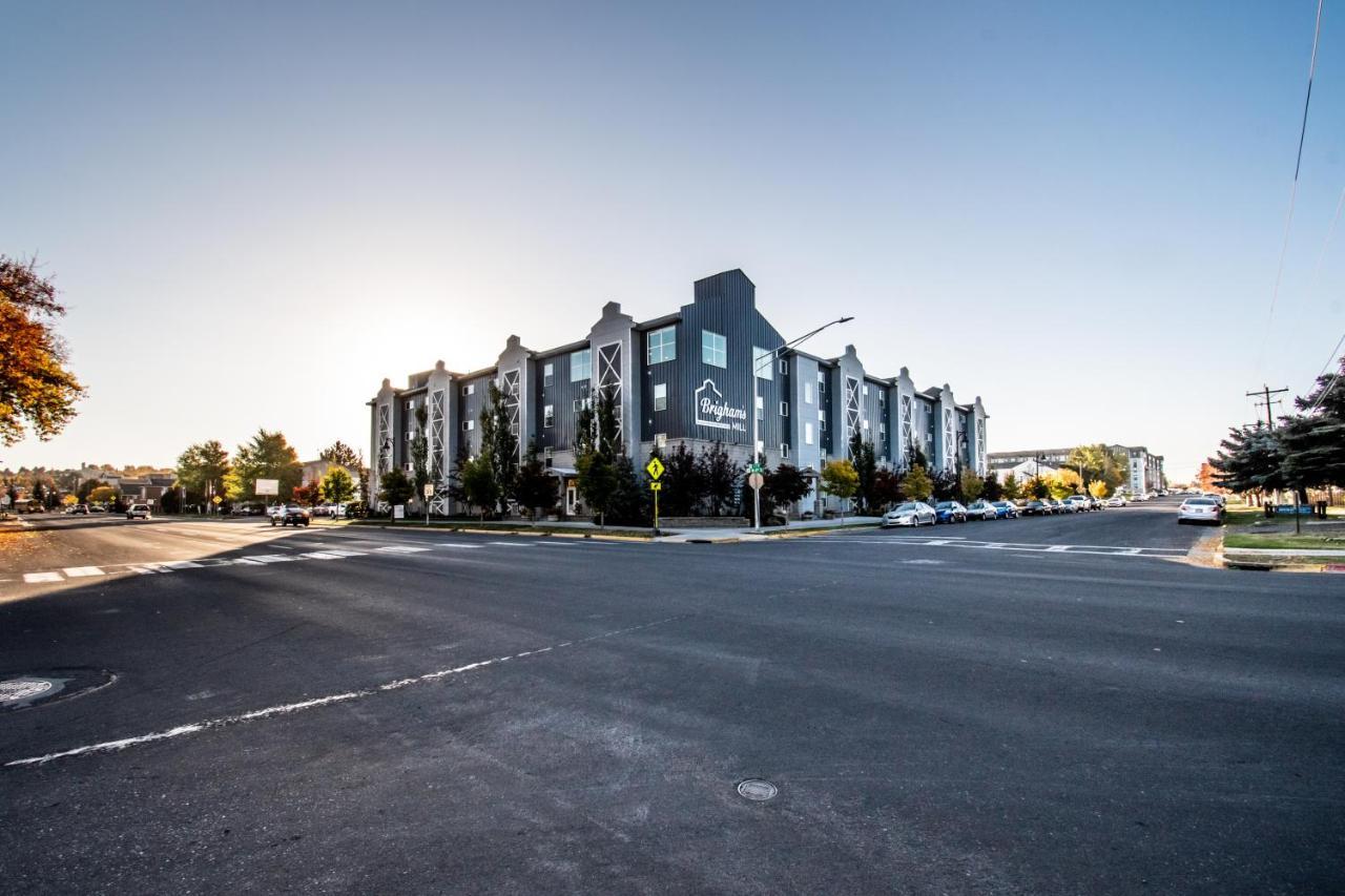 Bringham'S Mill Apartments Perfect For Groups Full Kitchen Gym And Free Parking Rexburg Bagian luar foto
