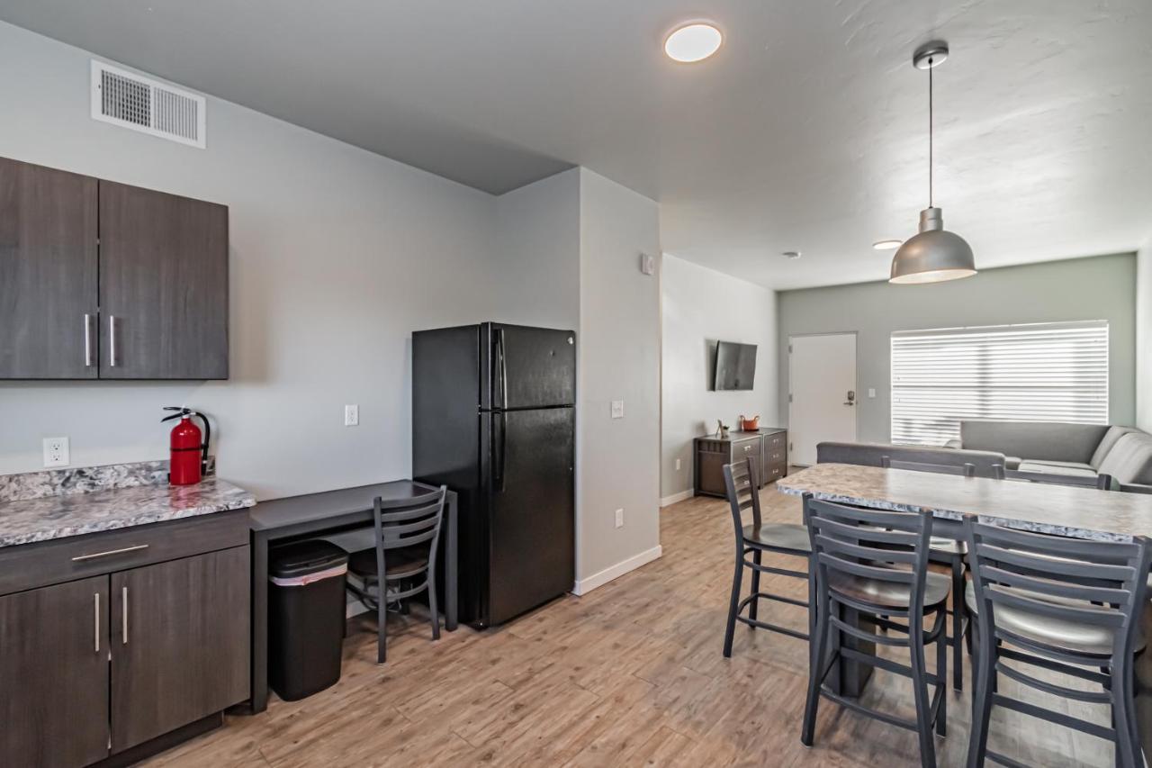 Bringham'S Mill Apartments Perfect For Groups Full Kitchen Gym And Free Parking Rexburg Bagian luar foto